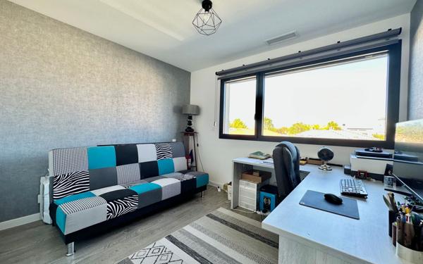 Maison à vendre    5 pièces • 170 m2 Le Bouscat