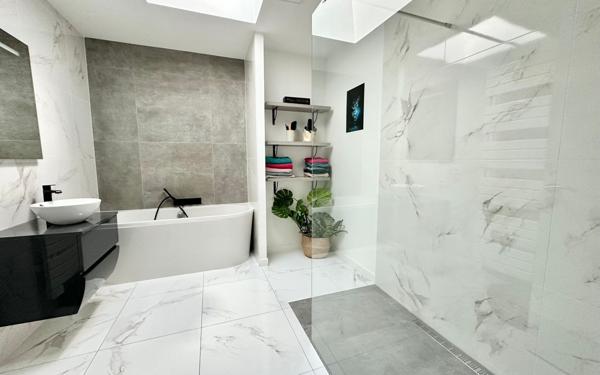 Maison à vendre    5 pièces • 170 m2 Le Bouscat