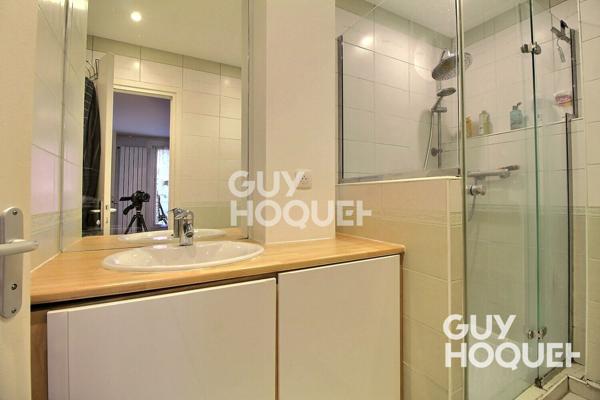 Appartement Chaville 2 pièce( avec parking