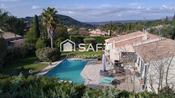 Magnifique Maison Familiale de 182 m² de Plain-Pied