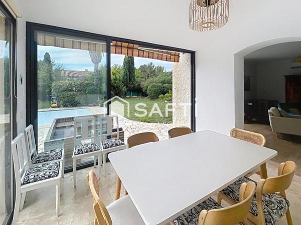 Magnifique Maison Familiale de 182 m² de Plain-Pied