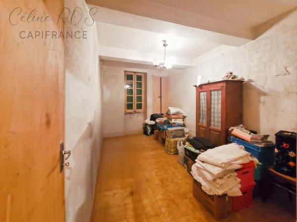 Maison de village à rénover – Fort potentiel – Cœur d’Eyguières 105m2