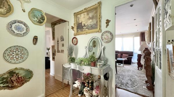 Appartement Corbeil Essonnes 4 pièce(s) 81 m2