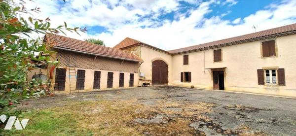 BASSOUES, ancienne ferme et dépendance 44 hectares avec 2 étangs.