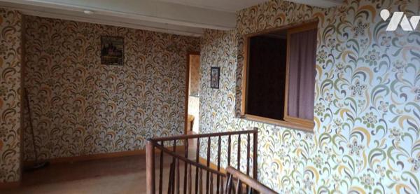 BASSOUES, ancienne ferme et dépendance 44 hectares avec 2 étangs.