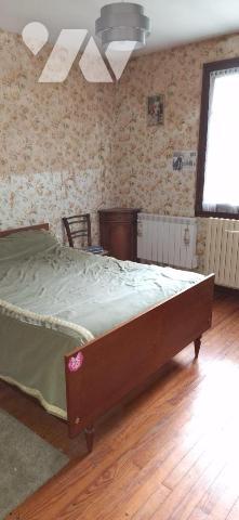 BASSOUES, ancienne ferme et dépendance 44 hectares avec 2 étangs.