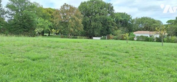 Saint-Jean Poutge, terrain à bâtir de 3981 m²