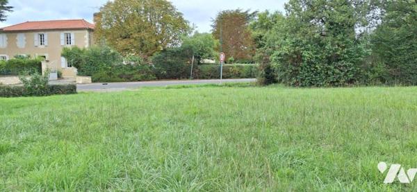Saint-Jean Poutge, terrain à bâtir de 3981 m²