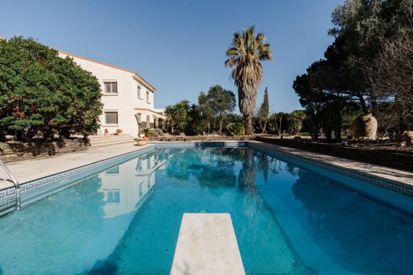 Vente Maison de luxe Perpignan 8 Pièces 258 m²