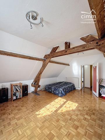 Maison familiale 5 chambres – Amilly Les Goths