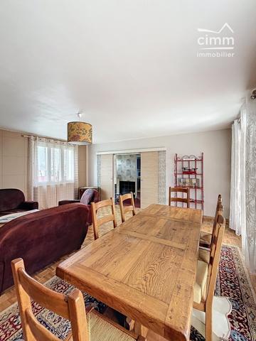 Maison familiale 5 chambres – Amilly Les Goths