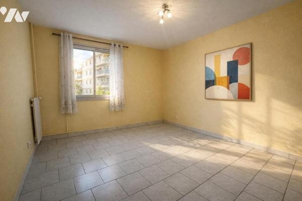 NICE - VAUBAN/ST ROCH APPARTEMENT T3/77M² AVEC PARKING