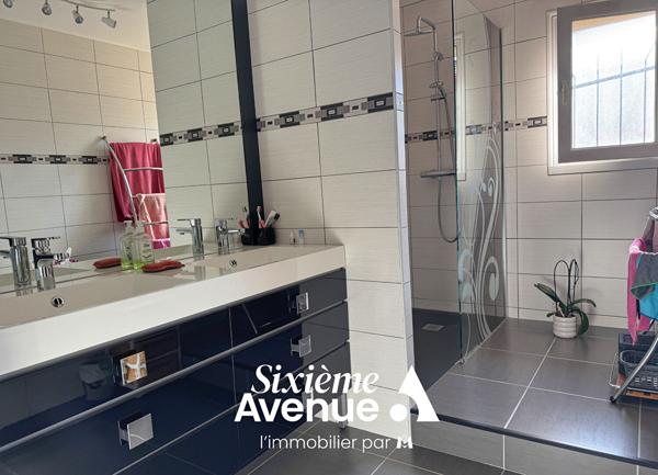 Maison 5 pièces 121 m2