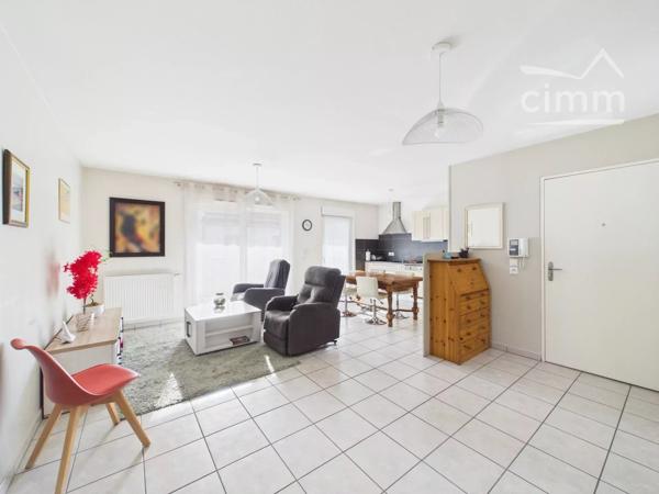 En exclusivité – Sous Compromis - Appartement T3 de 68m2 idéal jeune couple ou retraités, centre-ville Pontcharra.