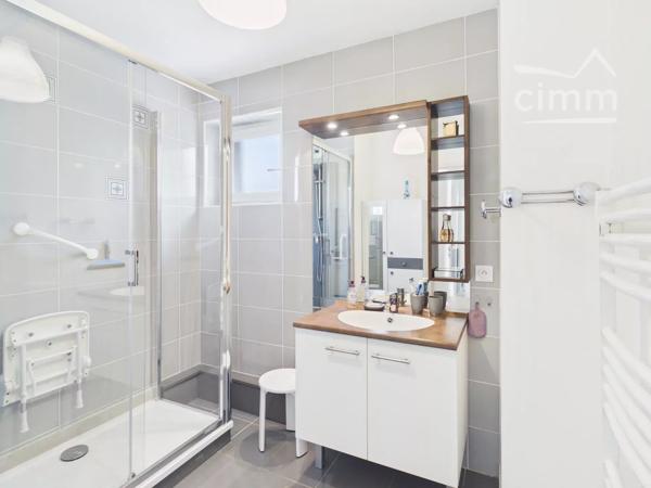 En exclusivité – Sous Compromis - Appartement T3 de 68m2 idéal jeune couple ou retraités, centre-ville Pontcharra.