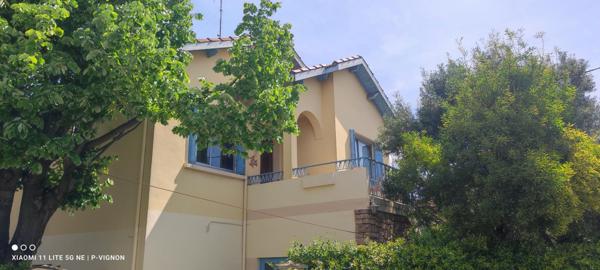 Béziers, charme et caractère 130m2, garage, terrain...