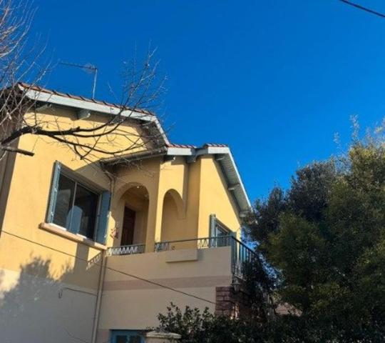 Béziers, charme et caractère 130m2, garage, terrain...