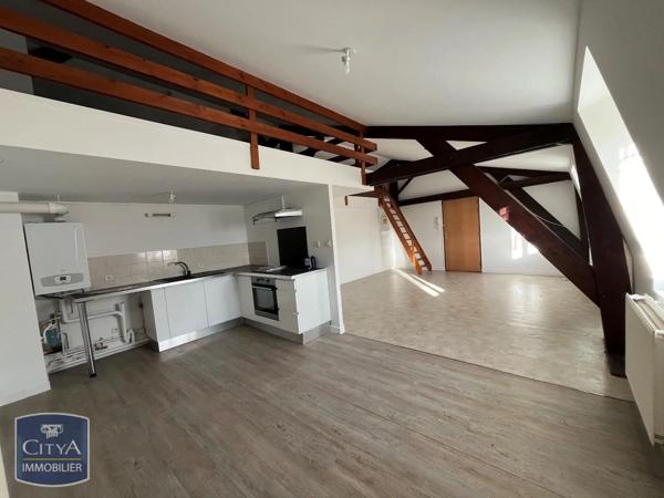 Appartement à louer 3 pièces 73.77m² Tergnier (02700)