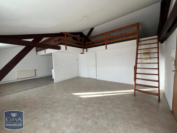 Appartement à louer 3 pièces 73.77m² Tergnier (02700)