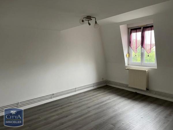 Appartement à louer 3 pièces 73.77m² Tergnier (02700)
