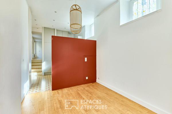 Ancienne boutique réhabilitée en appartement au coeur de Montmartre