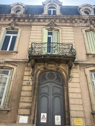 **Maison de Maître à Réhabiliter – Centre-ville de Commercy**