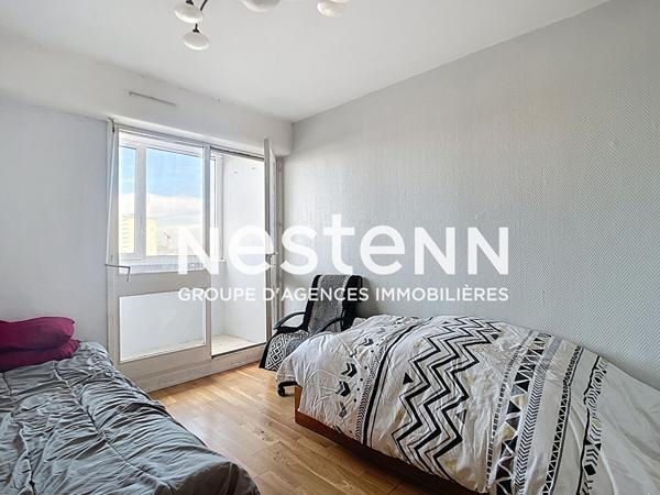 APPARTEMENT 4 PIÈCES RILLIEUX LA PAPE AVEC CAVE ET LOGGIA