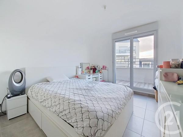 Appartement F3 à vendre  3 pièces - 64 m 2   CHENNEVIERES SUR MARNE  - 94