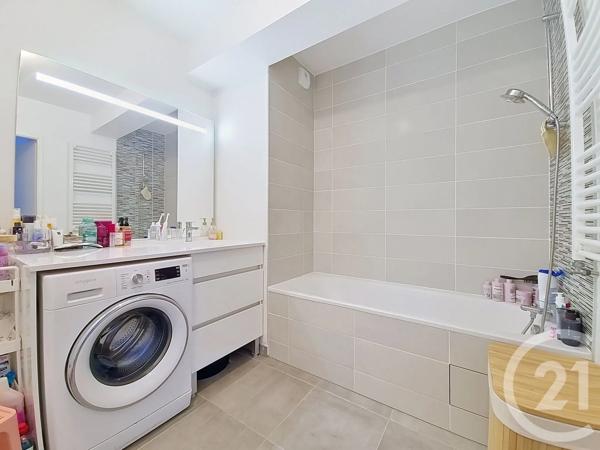 Appartement F3 à vendre  3 pièces - 64 m 2   CHENNEVIERES SUR MARNE  - 94