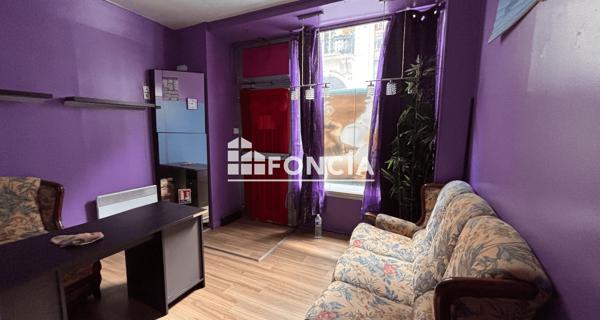 Location Local commercial 3 pièces 55.44 m² - Paris 75010