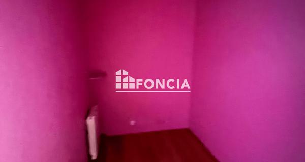 Location Local commercial 3 pièces 55.44 m² - Paris 75010