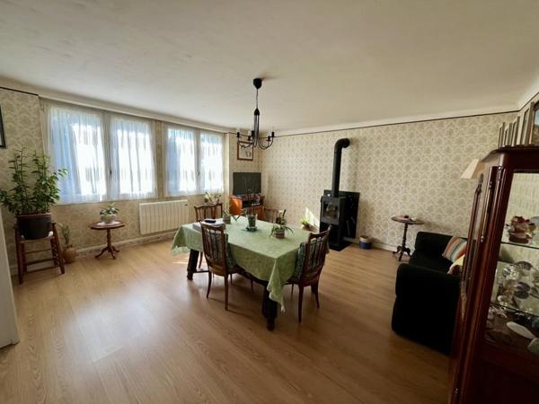 Maison à vendre |  Chassenon |  4 pièces | 138 m²