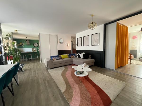Maison de plain-pied lumineuse avec garage – À découvrir sans tarder !