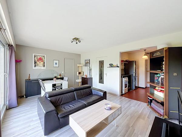 Appartement Coeur de Ville de Meaux - 1 chambre - balcon - 1 cave - 1 place de stationnement