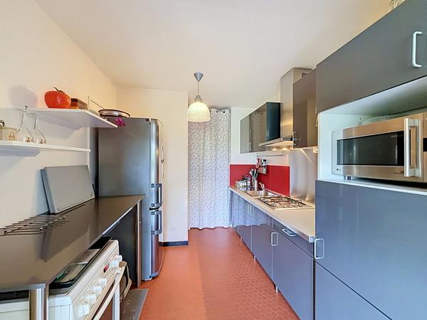 Appartement Coeur de Ville de Meaux - 1 chambre - balcon - 1 cave - 1 place de stationnement