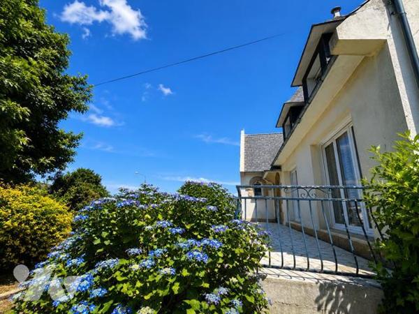 LA TRINITÉ PLOUZANÉ - Maison de 143m² - 4 ch - terrain 840 m²