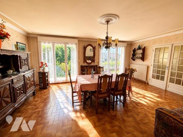 LA TRINITÉ PLOUZANÉ - Maison de 143m² - 4 ch - terrain 840 m²