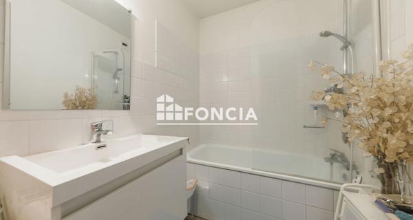 À vendre Appartement 3 pièces 70.04 m² - Clermont-ferrand 63000