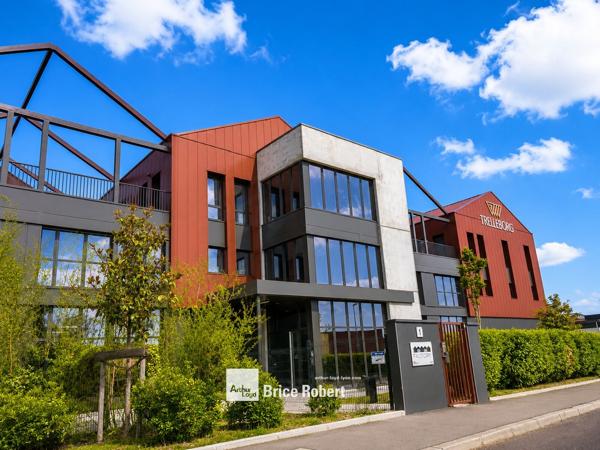 Bureaux à louer à Dardilly avec terrasses privatives en Techlid