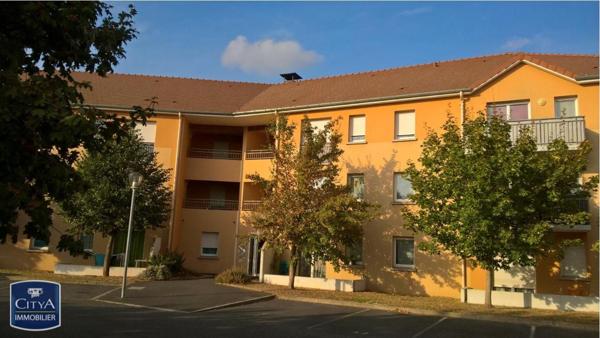 Appartement à louer 2 pièces 61.55m²