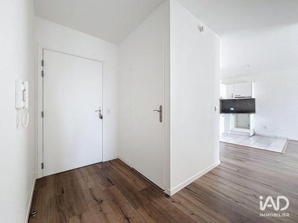 Location appartement 3 pièces 62 m² Noisy-le-Grand