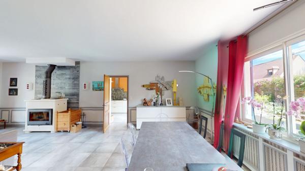 Maison 7 pièce(s) dans un cadre idyllique