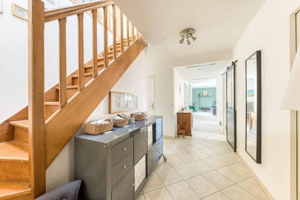 Maison Ozoir La Ferriere 8 pièce(s) 148.7 m2