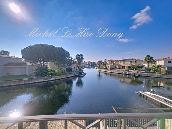 Charmante marina avec 03 chambres en duplex à vendre à Aigues-Mortes (30220)