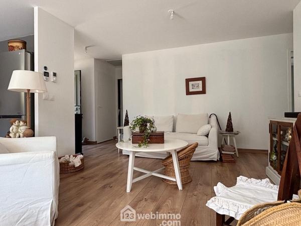 Maison 88 m² à Béruges 86190