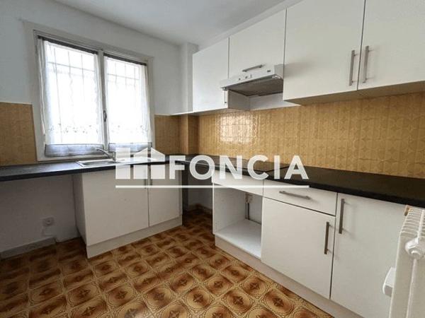 Location Studio 31.7 m² - 21 AVENUE DE TOURNAMY Mougins 06250