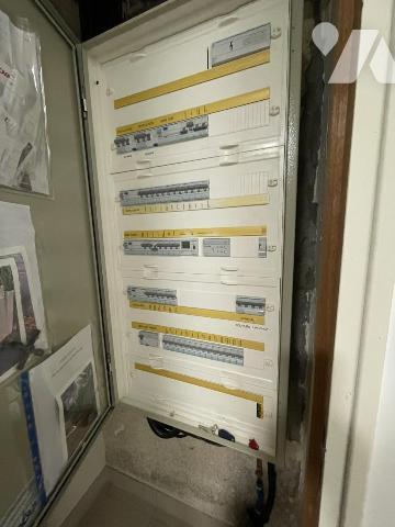 A VENDRE LOCAL COMMERCIAL - 22500 PAIMPOL