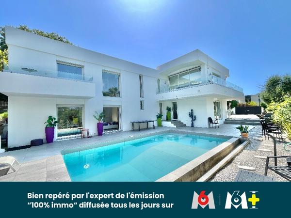 Maison 257.8 m² à Le Cannet