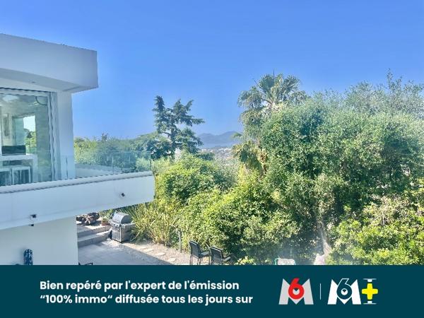 Maison 257.8 m² à Le Cannet