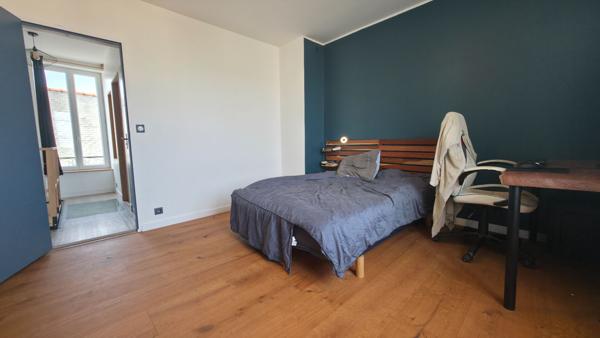 Charmante petite maison rénovée d'environ 50m² avec jardin et stationnement secteur Pont de Paille à Trignac